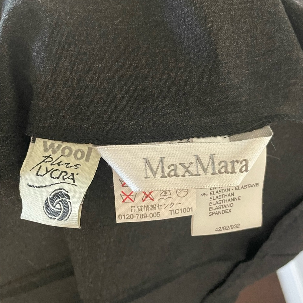 MaxMara Black Button-Front Tailored Jacket - image 3